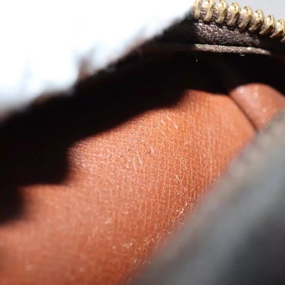 LOUIS VUITTON Monogram Trocadero 27 Shoulder Bag - Picture 14 of 16